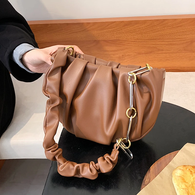 Vintage Bag 2021 New Fold Bag Versatile Messenger Bag Single Shoulder Bag Female Handbags And Purses
Vintage Bag 2021 New Fold Bag Versatile Messenger Bag Single Shoulder Bag Female Handbags And Purses