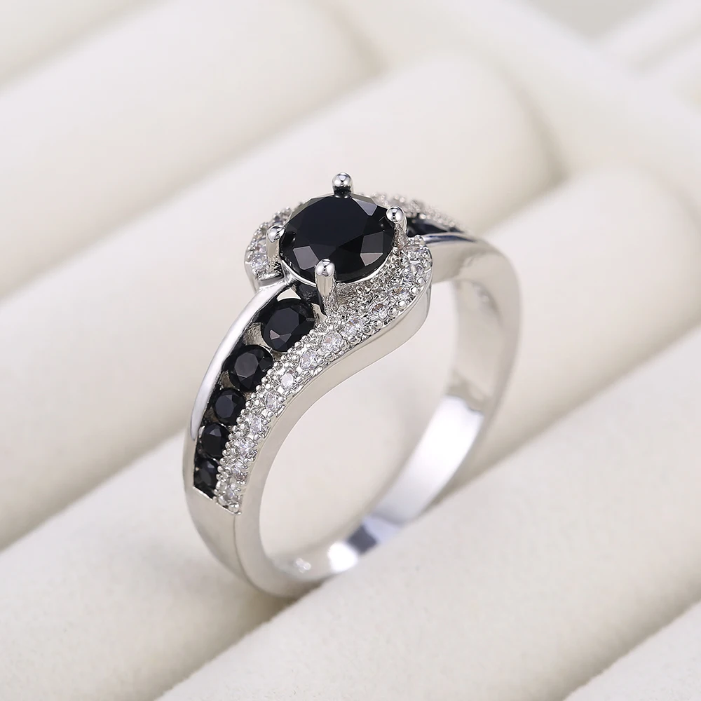 2021 Special-interest Black Stone Women Wedding Ring Dazzling Crystal Zircon Delicate Gift Top Quality Female Classic Jewelry
2021 Special-interest Black Stone Women Wedding Ring Dazzling Crystal Zircon Delicate Gift Top Quality Female Classic Jewelry
