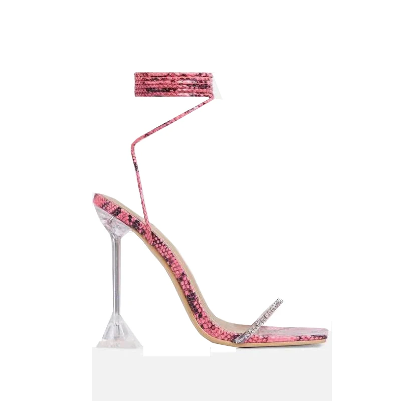 LEMAI Super High Heels Stiletto Sandals Rome Style Large Size Female Thick Heels Sexy Ankle Strap Women Shoes Party Club Sandals
LEMAI Super High Heels Stiletto Sandals Rome Style Large Size Female Thick Heels Sexy Ankle Strap Women Shoes Party Club Sandals