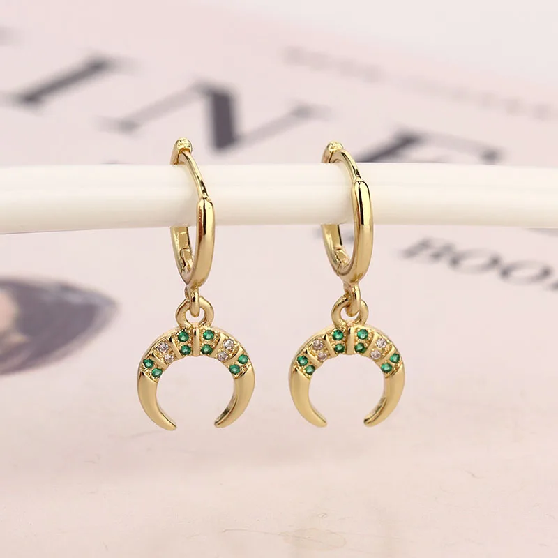 Green Zircon Bull Horns Pendant Drop Earrings for Women Fashion Jewelry Piercing for Crystal Luxury Rock Punk for Women Piercing 
Green Zircon Bull Horns Pendant Drop Earrings for Women Fashion Jewelry Piercing for Crystal Luxury Rock Punk for Women Piercing