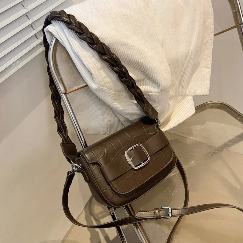 Маленькие крокодиловые сумки через плечо из искусственной кожи для женщин, простая сумка на плечо, женские роскошные трендовые фирменные с... 
Маленькие крокодиловые сумки через плечо из искусственной кожи для женщин, простая сумка на плечо, женские роскошные трендовые фирменные с...