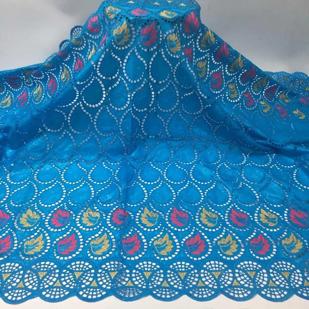 2020 New arrival Punch African Bazin riche fabric French Bazin riche fabric Lace with stone embroidery Nigerian Wedding Dress
2020 New arrival Punch African Bazin riche fabric French Bazin riche fabric Lace with stone embroidery Nigerian Wedding Dress