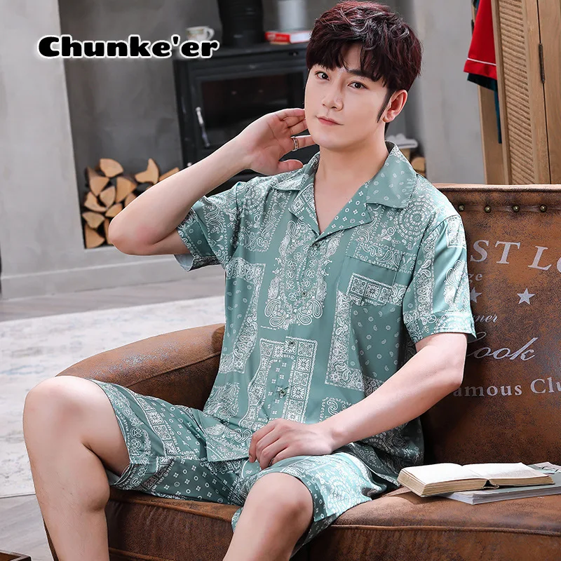 Ice And Snow Silk Pajamas Men's Summer Silk Thin Casual Men's Summer Short Sleeve Shorts Home Clothes Large Suit Pajama Set
Ice And Snow Silk Pajamas Men's Summer Silk Thin Casual Men's Summer Short Sleeve Shorts Home Clothes Large Suit Pajama Set