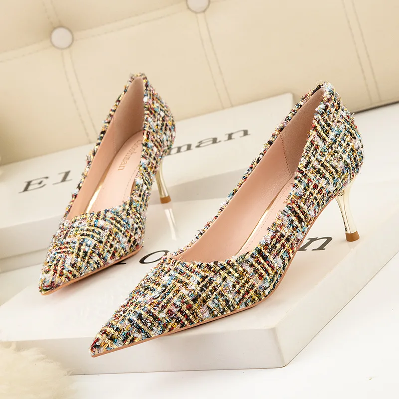 fashion simple plaid stiletto high heel shallow mouth pointed sexy nightclub women's shoes single shoes
fashion simple plaid stiletto high heel shallow mouth pointed sexy nightclub women's shoes single shoes