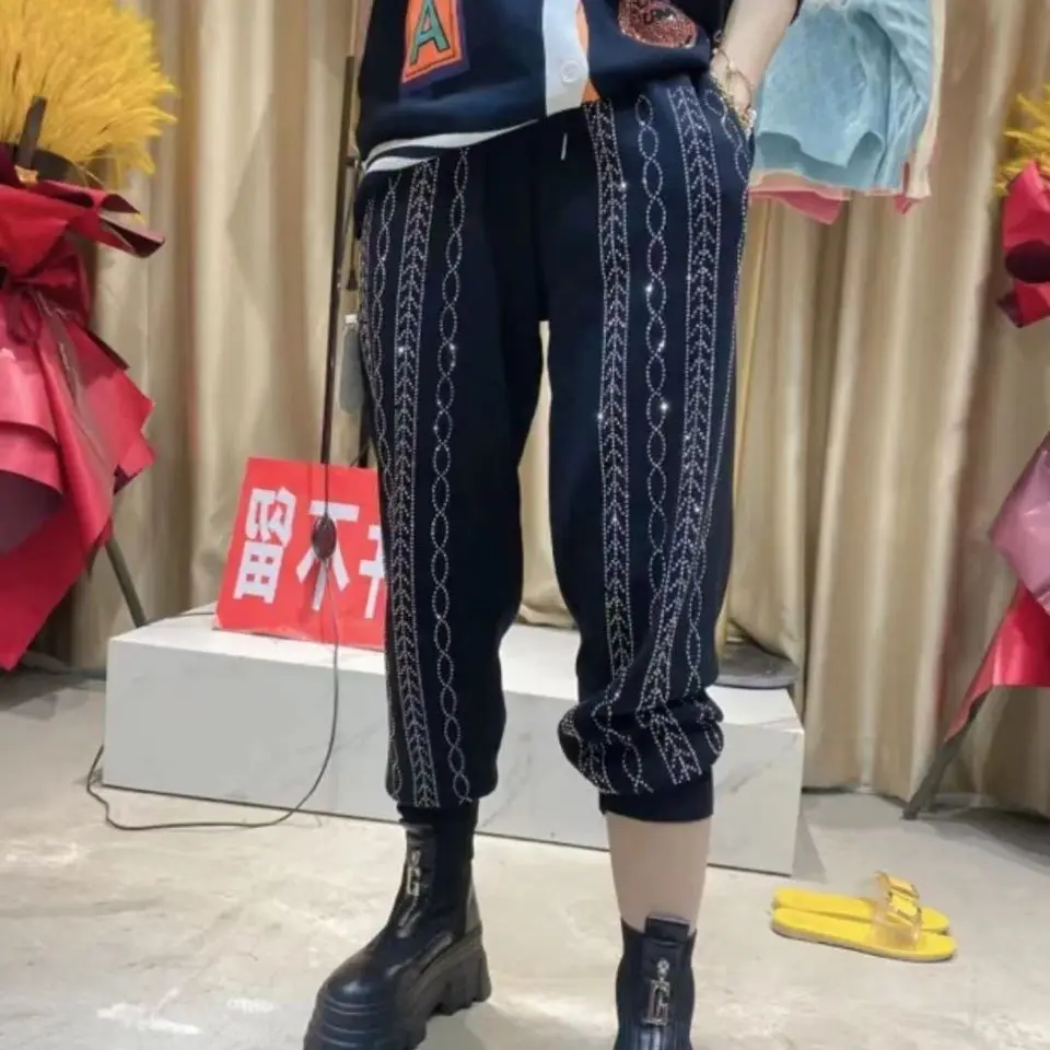 Fleece-Lined Womens Pants Heavy Industry Chain Loose-Fitting Slimming Ankle-Banded Sports Harem Trousers Black Sweat Pants Women
Fleece-Lined Womens Pants Heavy Industry Chain Loose-Fitting Slimming Ankle-Banded Sports Harem Trousers Black Sweat Pants Women