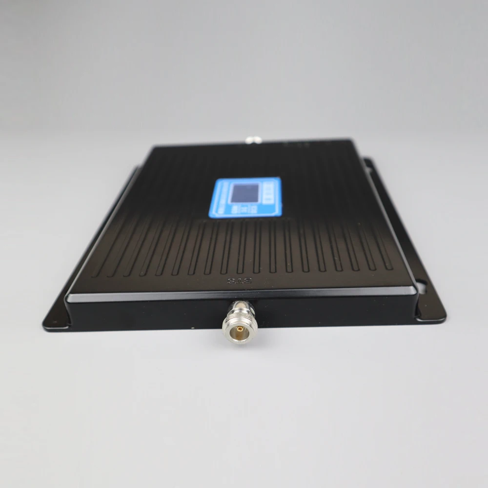Europe 2G 3G 4G Cell Phone Signal Booster GSM 900 1800 2100 Mobile Cellular Signal Repeater LTE UMTS Data Amplifier Antenna
Europe 2G 3G 4G Cell Phone Signal Booster GSM 900 1800 2100 Mobile Cellular Signal Repeater LTE UMTS Data Amplifier Antenna