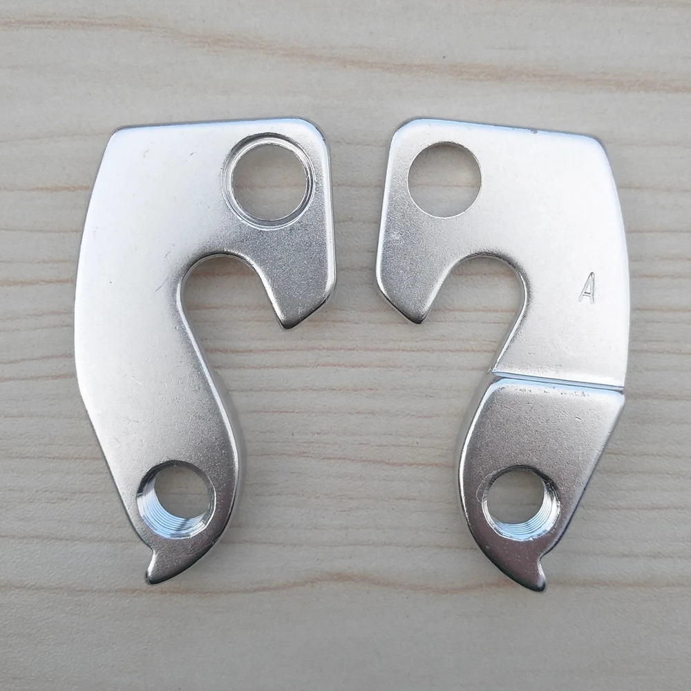10PCS Bicycle rear Derailleur hanger dropout for Bianchi Carrera Merida CENTURION Mongoose Eddy Merckx storck bike hangers
10PCS Bicycle rear Derailleur hanger dropout for Bianchi Carrera Merida CENTURION Mongoose Eddy Merckx storck bike hangers