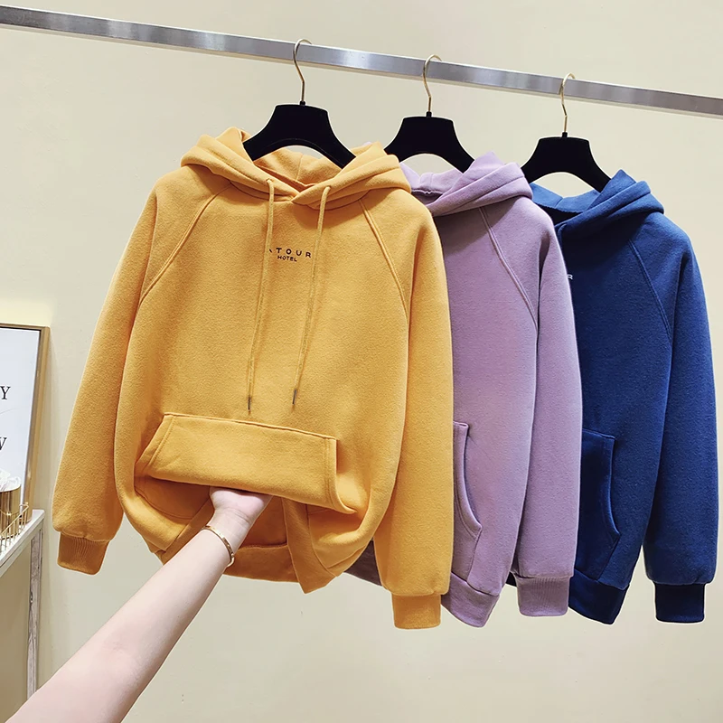 2021 Age Reduction Plus Velvet Thick Hooded Autumn and Winter New Fat Sister Loose Fashion Drawstring Long-sleeved Sweater
2021 Age Reduction Plus Velvet Thick Hooded Autumn and Winter New Fat Sister Loose Fashion Drawstring Long-sleeved Sweater