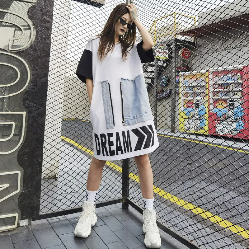 Summer Zipper Denim Patchwork Loose Long T Shirt Women Short Sleeved Fashion Large Size Street Style Cartoon T Shirt Oversize
Summer Zipper Denim Patchwork Loose Long T Shirt Women Short Sleeved Fashion Large Size Street Style Cartoon T Shirt Oversize