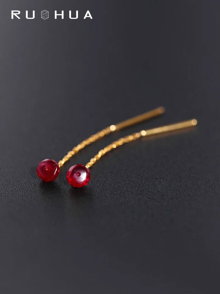 Ruohua Jewelry Pearl Carved Ruby Earrings Female Tianzheng Pinran Yellow 18K Gold Colored Gems Hanging Earrings Girlfriend Gift
Ruohua Jewelry Pearl Carved Ruby Earrings Female Tianzheng Pinran Yellow 18K Gold Colored Gems Hanging Earrings Girlfriend Gift