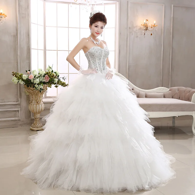 Ruffle Tube Top luxury Sweep Train Bridal Sexy Fashionable Wedding Dresses Lace Beads Crystal Wedding Gown Pakaian Pengantin
Ruffle Tube Top luxury Sweep Train Bridal Sexy Fashionable Wedding Dresses Lace Beads Crystal Wedding Gown Pakaian Pengantin