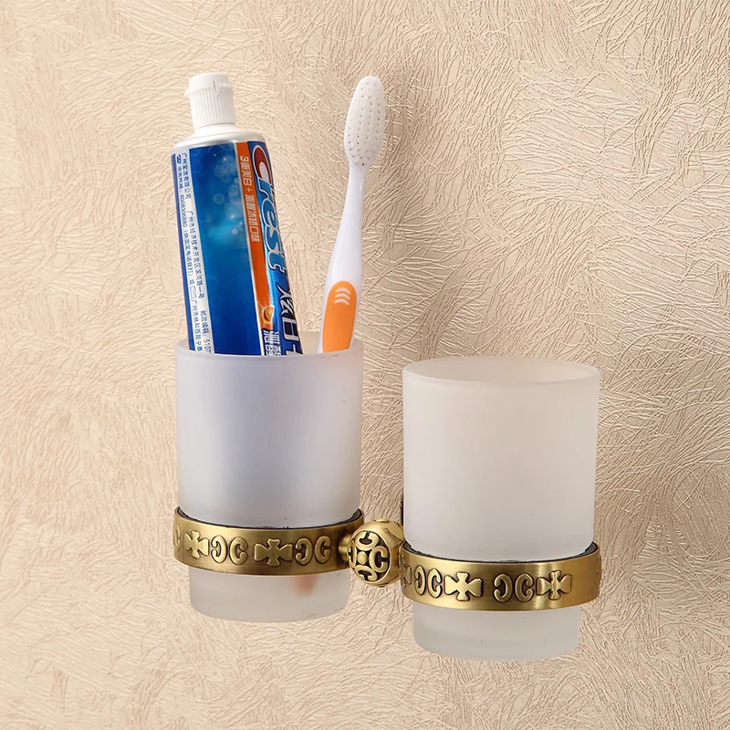 Подставка для кружек и зубных щеток LTJ, античная латунь
Подставка для кружек и зубных щеток LTJ, античная латунь