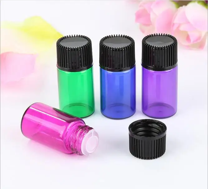 1ml Colored Oil Glass Essential Sample Bottle with Lid Inside Stopper 100pcs/lot
1ml Colored Oil Glass Essential Sample Bottle with Lid Inside Stopper 100pcs/lot