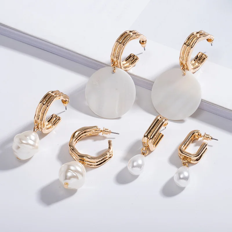 Ear Rings For Women Luxury Unique Design Shell Earrings Female Temperament Long French Pearl Love Earrings Earrings Ear Huggies
Ear Rings For Women Luxury Unique Design Shell Earrings Female Temperament Long French Pearl Love Earrings Earrings Ear Huggies