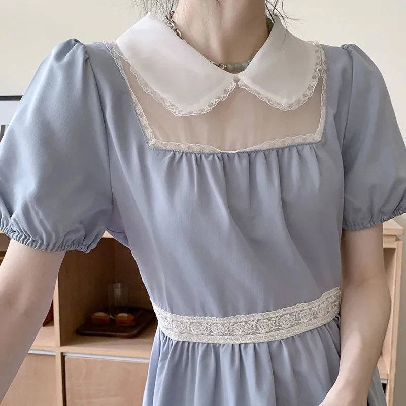 French Square Collar Lace Stitching Waist Hollow Fairy Dress Korean Short Sleeve Peter Pan Collar Blue Women Dress Slim Dresses
French Square Collar Lace Stitching Waist Hollow Fairy Dress Korean Short Sleeve Peter Pan Collar Blue Women Dress Slim Dresses