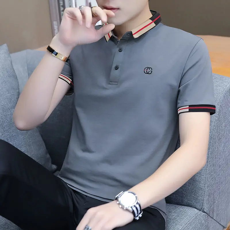 2021 Summer New Men's Short Sleeve Polo Shirt Casual Half Sleeve Lapel T-shirt Fashion Top Men's T-shirt
2021 Summer New Men's Short Sleeve Polo Shirt Casual Half Sleeve Lapel T-shirt Fashion Top Men's T-shirt