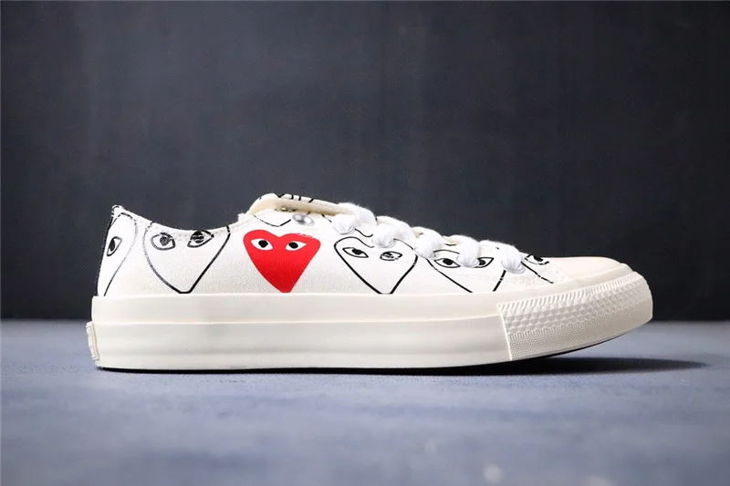 New Big Eyes 1970s Play Unisex Running Shoes Men Black Sneakers Women Fashion Love Shoes Zapatillas De Deporte
New Big Eyes 1970s Play Unisex Running Shoes Men Black Sneakers Women Fashion Love Shoes Zapatillas De Deporte