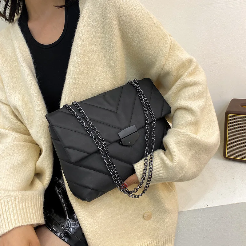 Hot Large Capacity Bag Women Office Chain Shoulder Bag Travel Luxury Handbags for Girls Leather Pu Quilted Bag Bolsa Feminina
Hot Large Capacity Bag Women Office Chain Shoulder Bag Travel Luxury Handbags for Girls Leather Pu Quilted Bag Bolsa Feminina