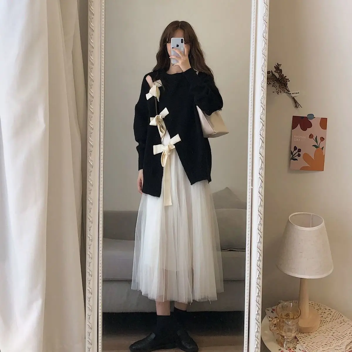 Женский комплект из двух предметов, свободный трикотажный свитер с бантом и сетчатая юбка-трапеция с высокой талией, Y483, осень 2021 
Женский комплект из двух предметов, свободный трикотажный свитер с бантом и сетчатая юбка-трапеция с высокой талией, Y483, осень 2021