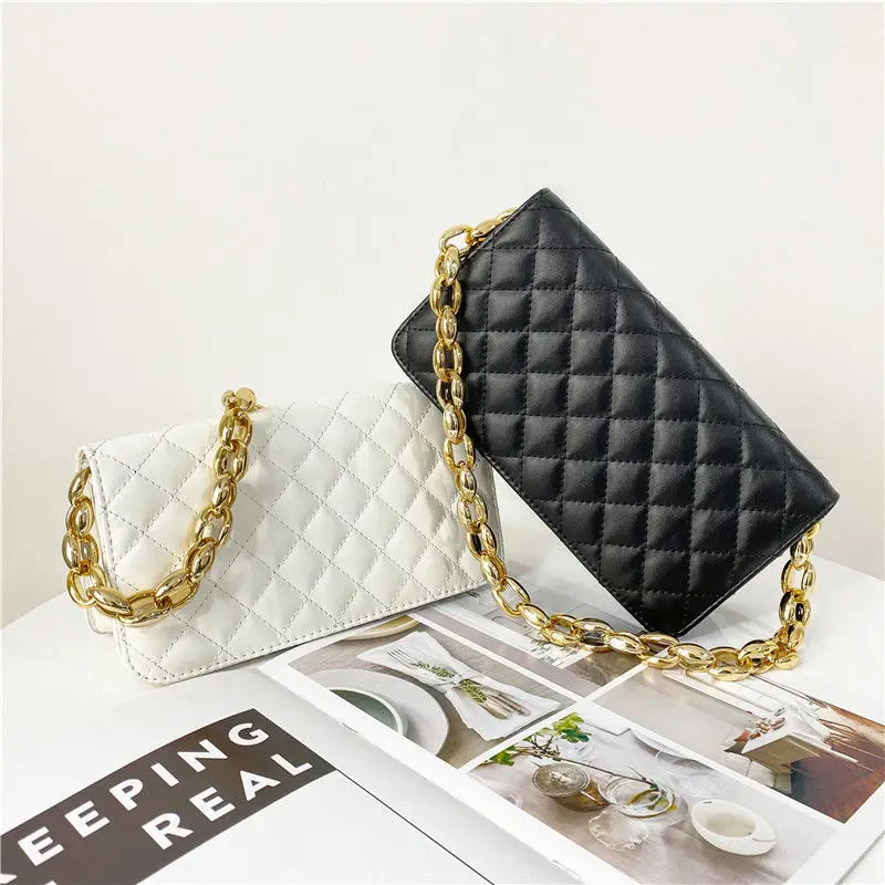 Baguette Bag Underarm Shoulder Bag Female Designer Handbag Messenger Women Bag Fashion 2021 New PU Leather Chain Diamond Lattice
Baguette Bag Underarm Shoulder Bag Female Designer Handbag Messenger Women Bag Fashion 2021 New PU Leather Chain Diamond Lattice