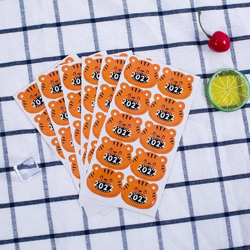 2022Happy New Year Merry Christmas Paper Stickers Party Envelope Baking Seal Labels Home Gifts Package Decoration Sticker 10pcs
2022Happy New Year Merry Christmas Paper Stickers Party Envelope Baking Seal Labels Home Gifts Package Decoration Sticker 10pcs