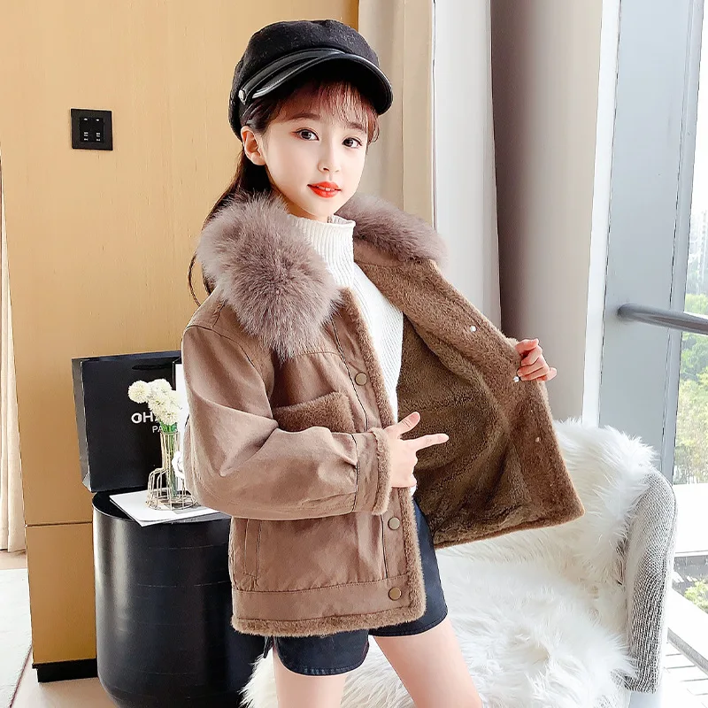 New Autumn And Winter Girls Thick Coat Pure Cotton Plus Velvet Warm Coat Girl Coffee Color Short Top With Detachable Fur Collar
New Autumn And Winter Girls Thick Coat Pure Cotton Plus Velvet Warm Coat Girl Coffee Color Short Top With Detachable Fur Collar