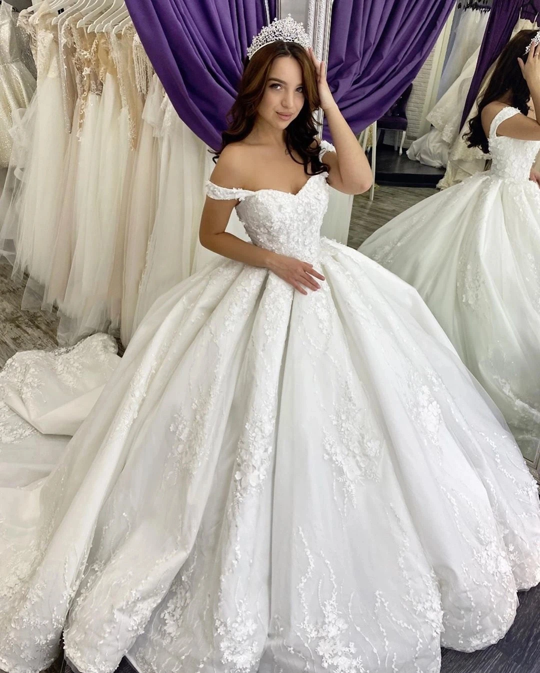 Arabic Luxury Beaded Lace Wedding Dress Vestidos De Novia 2021 Long Sleeve 3D Floral Wedding Bridal Gowns Robe De Mariee Mariage
Arabic Luxury Beaded Lace Wedding Dress Vestidos De Novia 2021 Long Sleeve 3D Floral Wedding Bridal Gowns Robe De Mariee Mariage