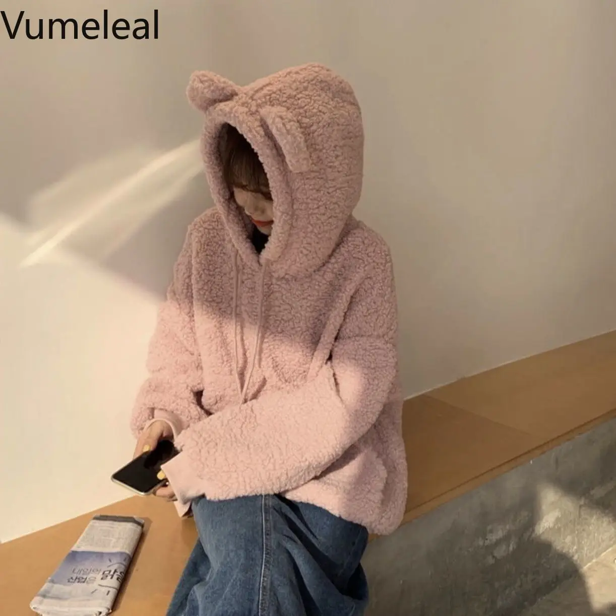 Korean Version 2020 New Cute Bear Ears Hooded Loose Imitation Lamb Wool Students Long Sleeve Hoodie Women's Wear Kawaii Clothes 
Korean Version 2020 New Cute Bear Ears Hooded Loose Imitation Lamb Wool Students Long Sleeve Hoodie Women's Wear Kawaii Clothes