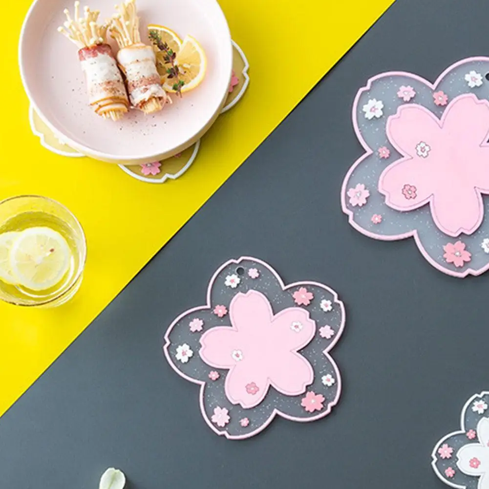 1Pc Cute Coasters Flower Insulation Placemat PVC Soft Cup Pot Sakura Mat Dining Non-Slip Rubber Mat Hang Table Tableware Co T9P2
1Pc Cute Coasters Flower Insulation Placemat PVC Soft Cup Pot Sakura Mat Dining Non-Slip Rubber Mat Hang Table Tableware Co T9P2