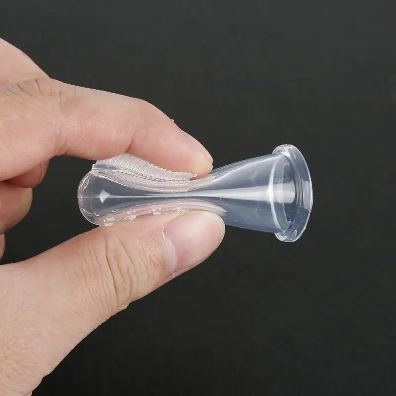 Hot Selling Super Soft Pet Finger Toothbrush Teddy Dog Brush Dog Cat Cleaning Supplies Addition Bad Breath Tartar Teeth Care
Hot Selling Super Soft Pet Finger Toothbrush Teddy Dog Brush Dog Cat Cleaning Supplies Addition Bad Breath Tartar Teeth Care