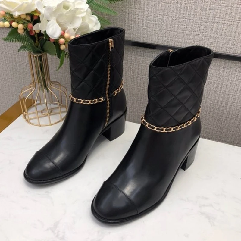 Luxury Round Toe Leather Boots Autumn Brand Design Women Shoes Zip Ankle Female Boots 5.5cm
Luxury Round Toe Leather Boots Autumn Brand Design Women Shoes Zip Ankle Female Boots 5.5cm