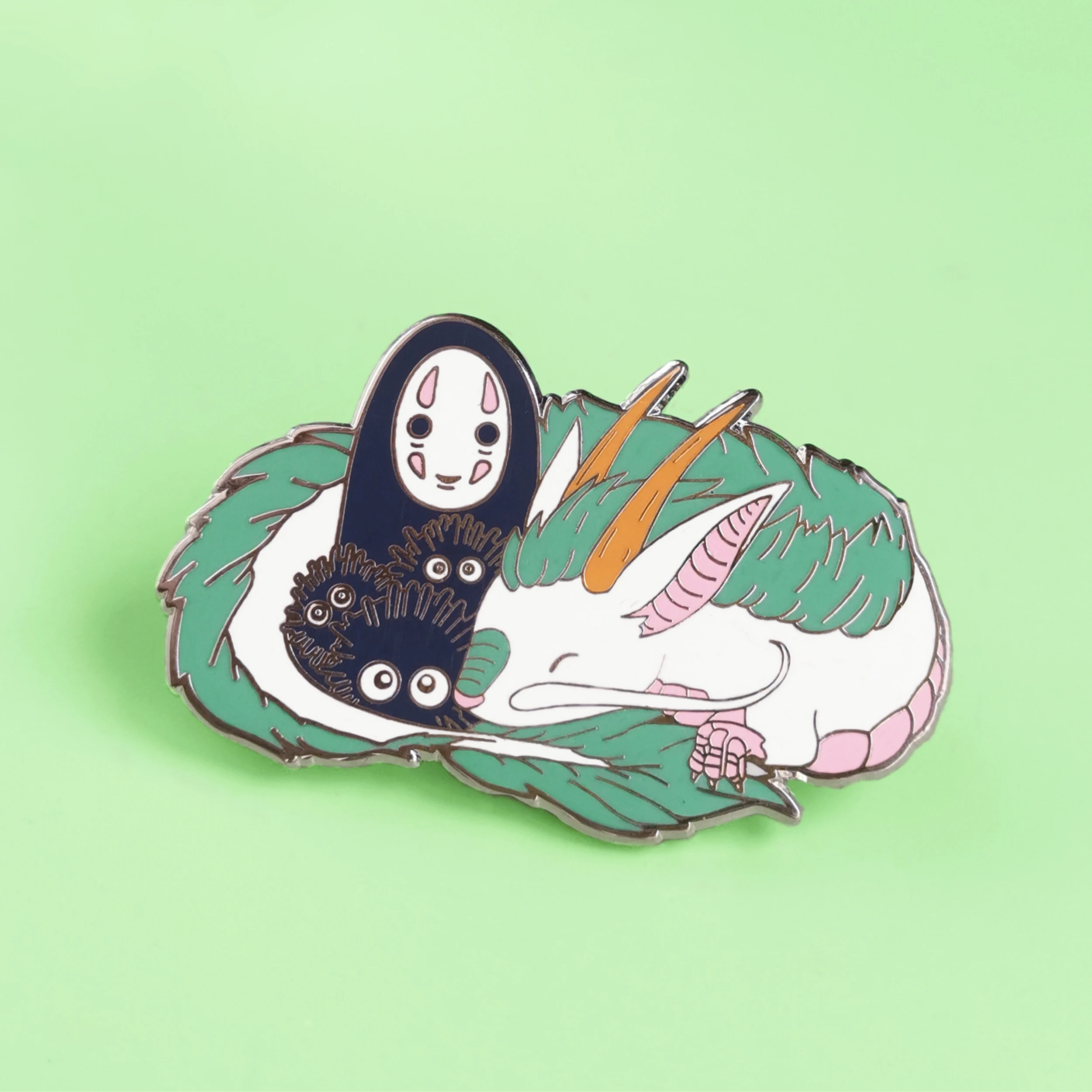 Spirited Away No Face Man and White Dragon Hard Enamel Pin Kawaii Cartoon Animal Badge Brooch Ghibli Anime Fan Collection Gift
Spirited Away No Face Man and White Dragon Hard Enamel Pin Kawaii Cartoon Animal Badge Brooch Ghibli Anime Fan Collection Gift