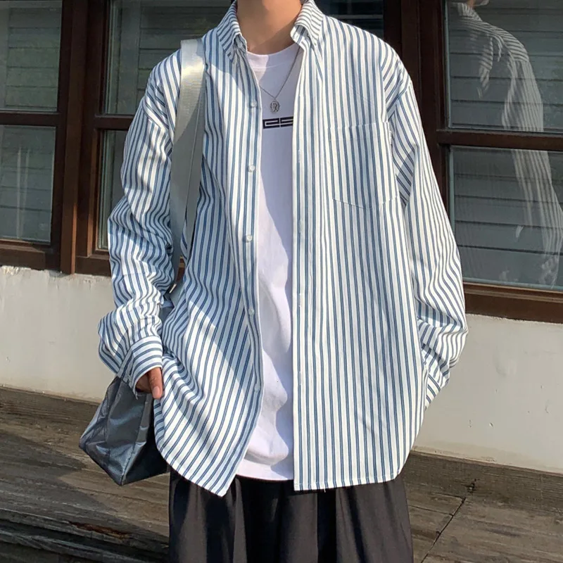 21 new autumn Stripe Shirt Men's long sleeve fashion casual streetwear Japanese thin flower white Recommend Free shipping
21 new autumn Stripe Shirt Men's long sleeve fashion casual streetwear Japanese thin flower white Recommend Free shipping