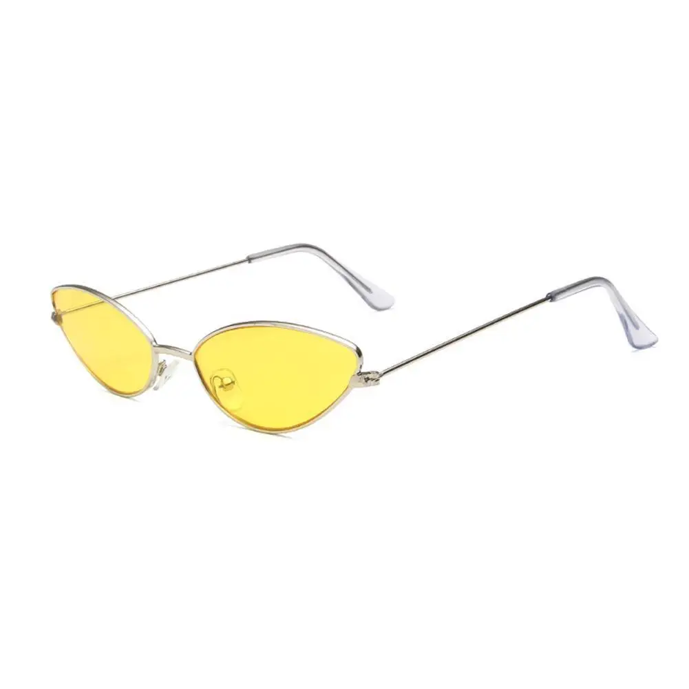 Fashion Vintage Ladies Cat Eye Sunglasses Women Brand Designer Metal Mirror Female Glasses Gold Sun Luxury Rose L3I9
Fashion Vintage Ladies Cat Eye Sunglasses Women Brand Designer Metal Mirror Female Glasses Gold Sun Luxury Rose L3I9