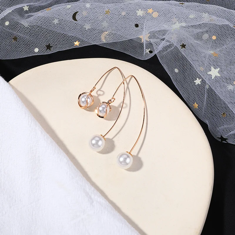 Korean personality pearl earrings, wild, simple geometric texture pearl earrings, trendy shaped elegant long earrings
Korean personality pearl earrings, wild, simple geometric texture pearl earrings, trendy shaped elegant long earrings