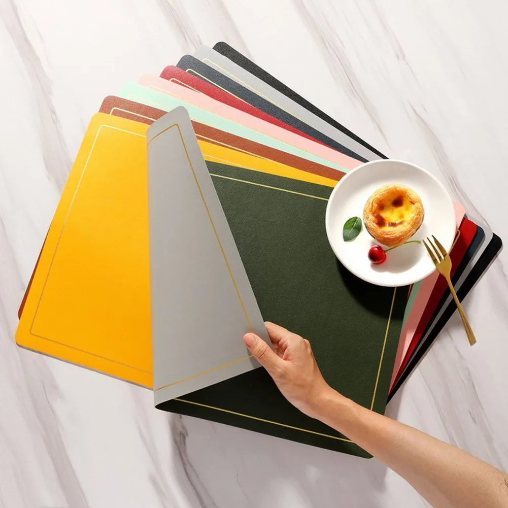 43*30CM Fan-shaped PVC Leather Western Food Mat Non-slip Double-sided Two-color Table Mat Kitchen Accessories
43*30CM Fan-shaped PVC Leather Western Food Mat Non-slip Double-sided Two-color Table Mat Kitchen Accessories