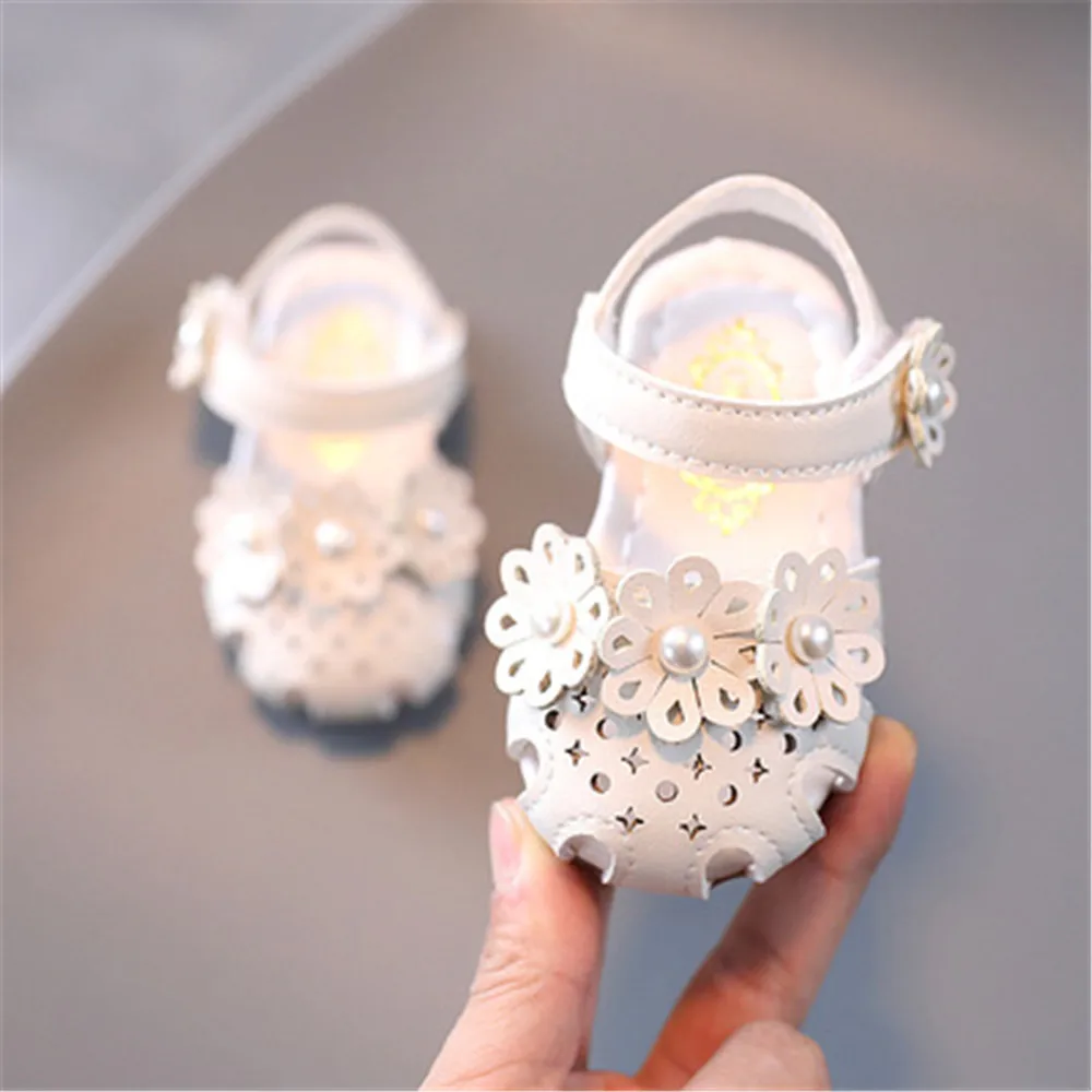 Summer Baby Sandals Girls Shoes Toddler Soft Non-slip Princess Shoes Kids Pearl Beach Shoes Casual Slippers
Summer Baby Sandals Girls Shoes Toddler Soft Non-slip Princess Shoes Kids Pearl Beach Shoes Casual Slippers
