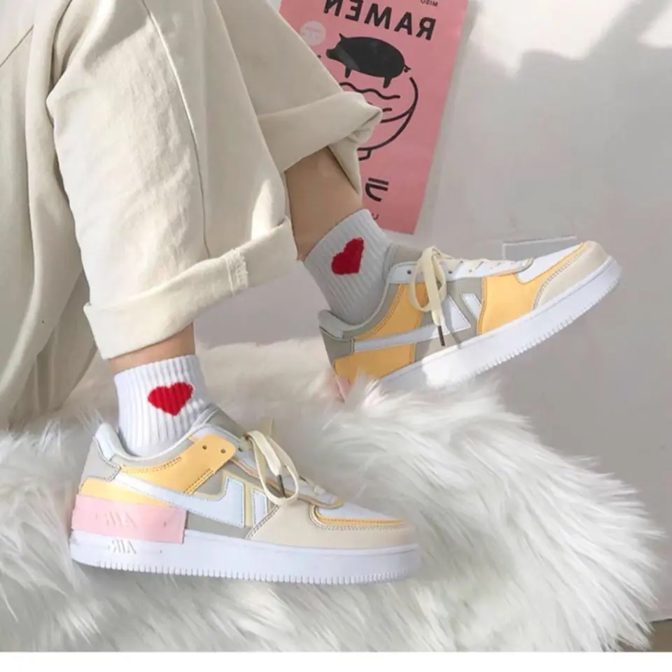 2021 Spring Korean xue sheng ban xie wang Red Little Daisy Sports Shoes White Shoes Woman Shoes Sneakers
2021 Spring Korean xue sheng ban xie wang Red Little Daisy Sports Shoes White Shoes Woman Shoes Sneakers