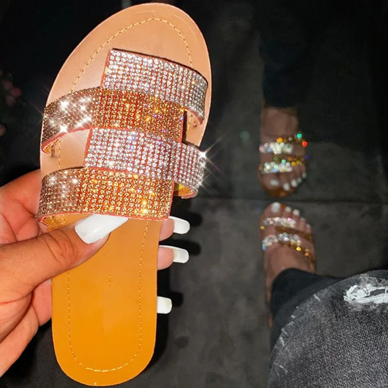 Summer Women's Flat Slippers Casual Rhinestone Ladies Bling Slides Sandals Women Fashion Beach Shoes Female Plus Size 35-41
Summer Women's Flat Slippers Casual Rhinestone Ladies Bling Slides Sandals Women Fashion Beach Shoes Female Plus Size 35-41