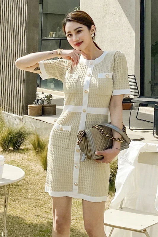 COIGARSAM Patchwork Women dress New Summer Knitting Short Sleeve Dresses Black Apricot 5228
COIGARSAM Patchwork Women dress New Summer Knitting Short Sleeve Dresses Black Apricot 5228