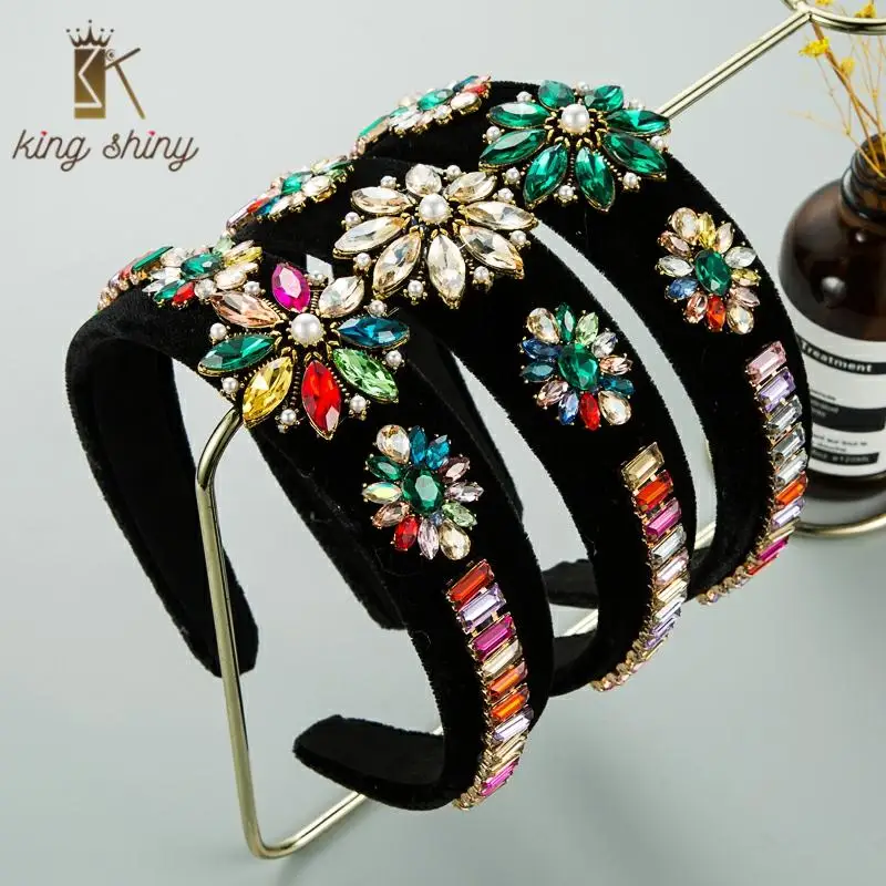 Temperament Baroque Multi Color Crystal Flower Headband Elegant Simulated Pearl Black Velvet Hairband Woman Party Hair Accessory
Temperament Baroque Multi Color Crystal Flower Headband Elegant Simulated Pearl Black Velvet Hairband Woman Party Hair Accessory