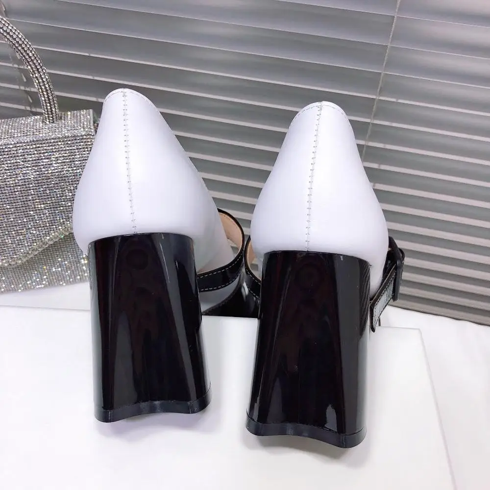 2021 New Fashion Spring Mary Janes Pumps Women Square Toe Buckle Square High Heels Shoes Women 
2021 New Fashion Spring Mary Janes Pumps Women Square Toe Buckle Square High Heels Shoes Women