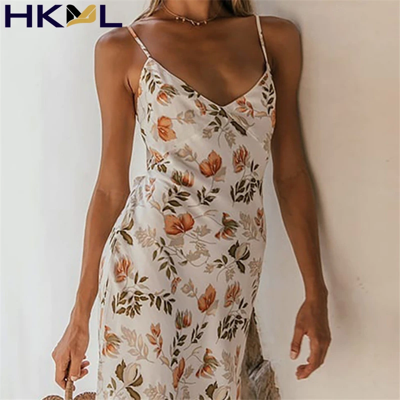 Summer Dress Women Floral Print Sexy Spaghetti Strap V-Neck Split Back Lace-up 2021 Long Beach Holiday Sundress
Summer Dress Women Floral Print Sexy Spaghetti Strap V-Neck Split Back Lace-up 2021 Long Beach Holiday Sundress