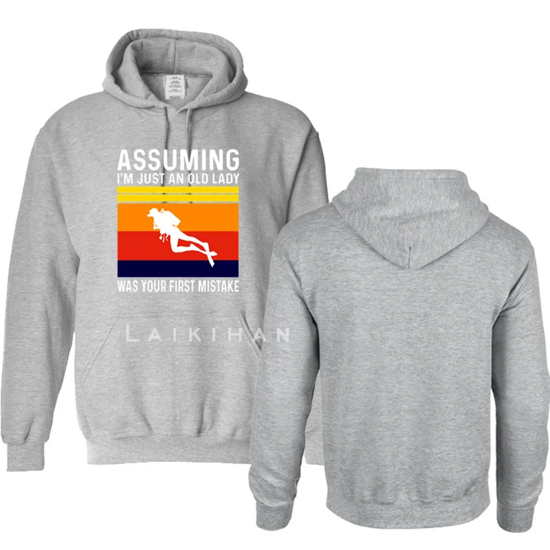 Если я просто старая леди, это была ваша ошибка, свитшот от-худи Sea diver West, мужские Толстовки, Толстовки, уличная одежда в стиле хип-хоп
Если я просто старая леди, это была ваша ошибка, свитшот от-худи Sea diver West, мужские Толстовки, Толстовки, уличная одежда в стиле хип-хоп