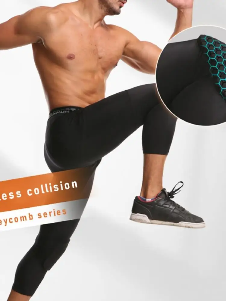 New Men'S Fitness Heart-Shaped Honeycomb Anti-Collision Pants Basketball Knee Protective Cropped Sports Pants
New Men'S Fitness Heart-Shaped Honeycomb Anti-Collision Pants Basketball Knee Protective Cropped Sports Pants
