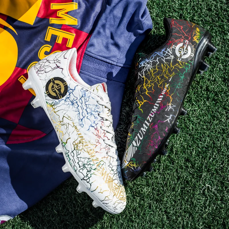 Outdoor Two-Color Football Sneakers, Comfortable, Soft And Breathable Football Training Shoes
Outdoor Two-Color Football Sneakers, Comfortable, Soft And Breathable Football Training Shoes