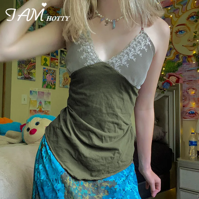 Y2K Lace Patchwork Camisole Women Sexy V-neck Sleeveless T Shirt Fairycore Grunge Clothes Vintage Corset Basic Top Tees Iamhotty
Y2K Lace Patchwork Camisole Women Sexy V-neck Sleeveless T Shirt Fairycore Grunge Clothes Vintage Corset Basic Top Tees Iamhotty