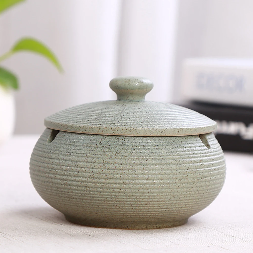 New Creative Ceramic Ashtrays Portable Round Pot Anti-Scalding Ashtray Holder with Lid Home Office Smoking Accessories
New Creative Ceramic Ashtrays Portable Round Pot Anti-Scalding Ashtray Holder with Lid Home Office Smoking Accessories