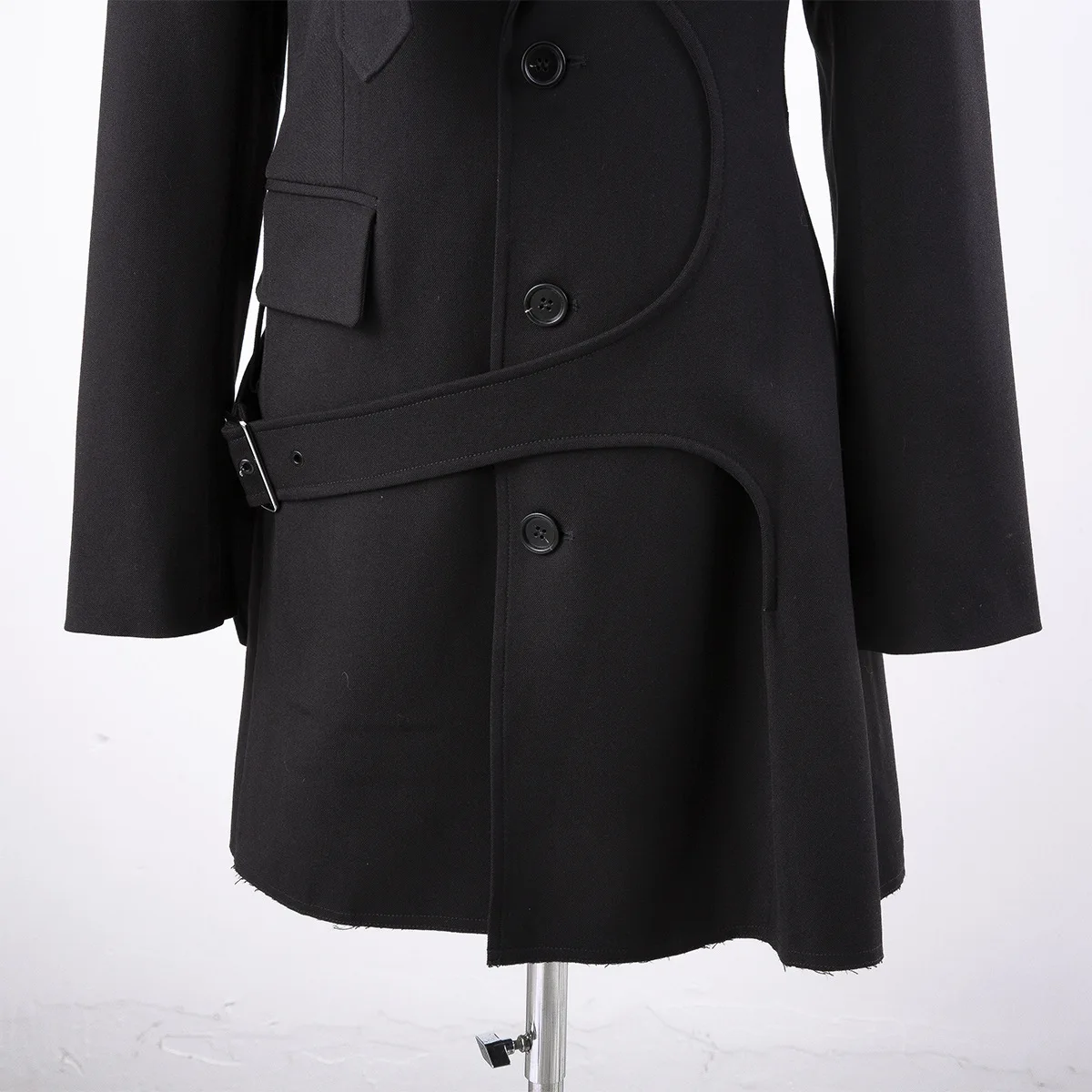 DEAT 2021 New Autumn And Winter Fashion Casual Long Sleeve Single Button Asymmetric Dark Waistband Long Blazer Coat Women SG582
DEAT 2021 New Autumn And Winter Fashion Casual Long Sleeve Single Button Asymmetric Dark Waistband Long Blazer Coat Women SG582