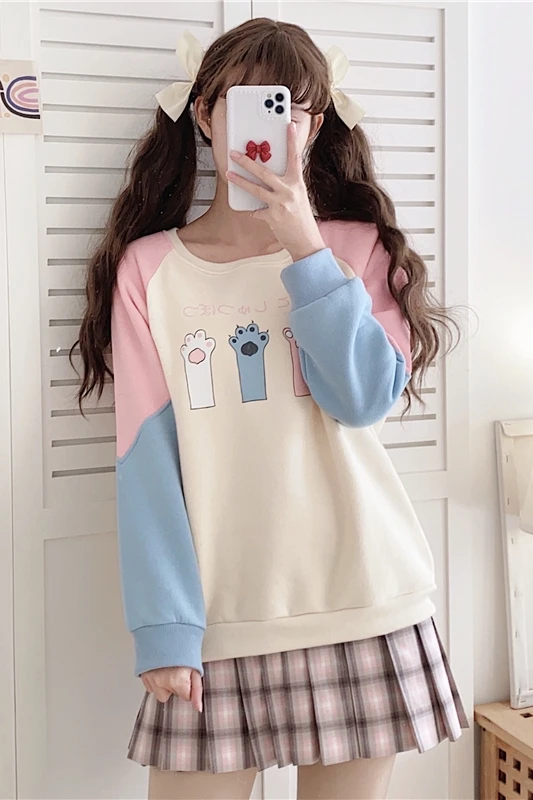 Cute Cat Paw Print Pullover Girl Japanese Sweet Small Fresh Soft Sister Hoodies Female Splicing Tops Spring Autumn Base Shirt
Cute Cat Paw Print Pullover Girl Japanese Sweet Small Fresh Soft Sister Hoodies Female Splicing Tops Spring Autumn Base Shirt